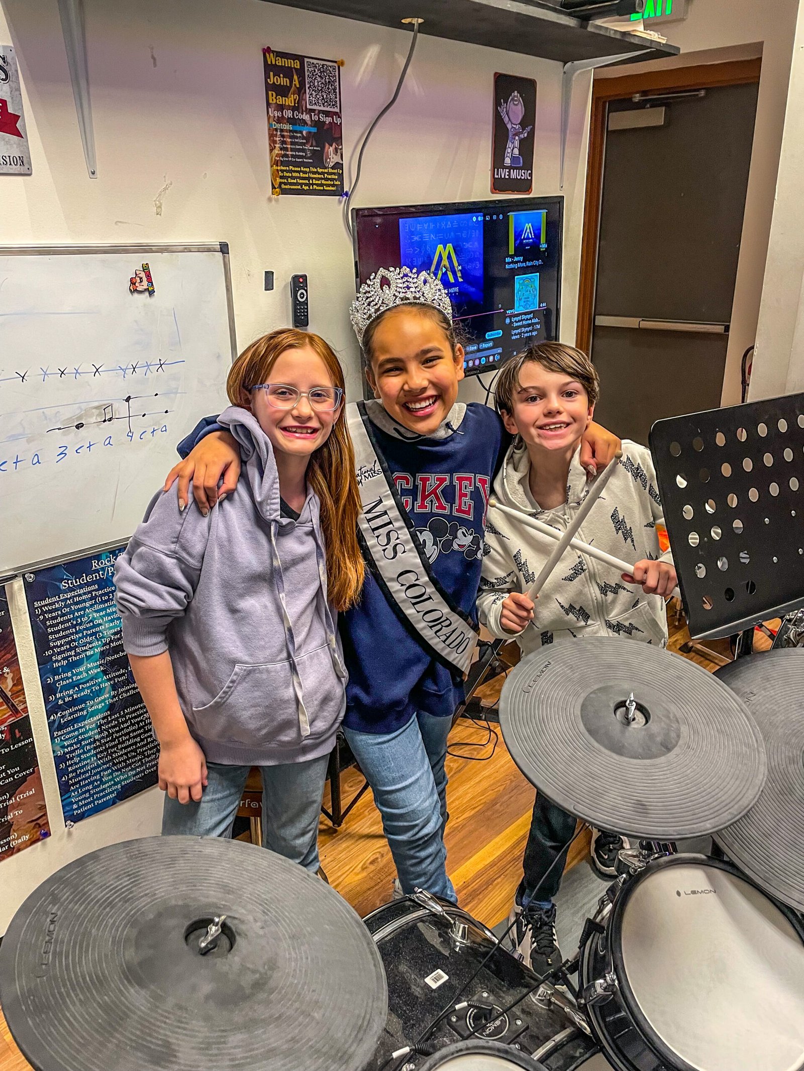 Rock Band Group Class For Kids In Aurora/Centennial Rock Band Group Class For Kids In Aurora/Centennial At Rock The Stages Music School
