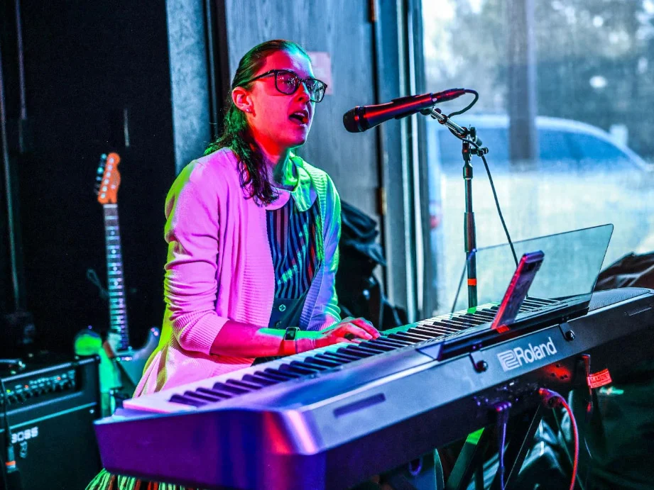student performing music live near Lone Tree CO
